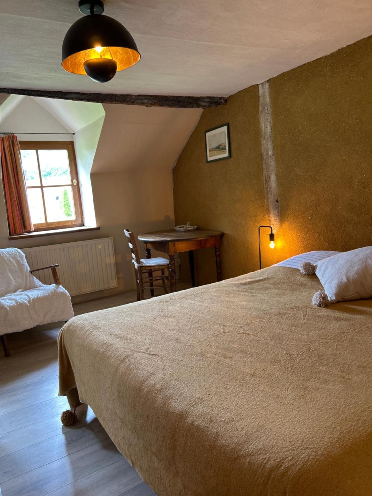 Du Val D'aisne Hotel